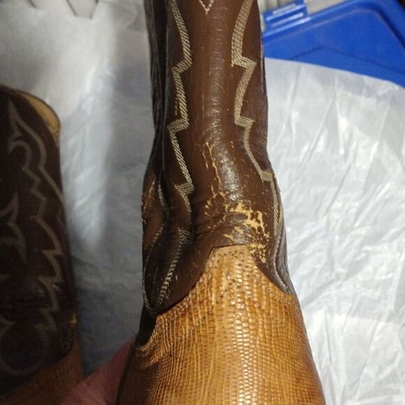 Vintage Tony Lama lizard skin boots - Picture 6 of 10